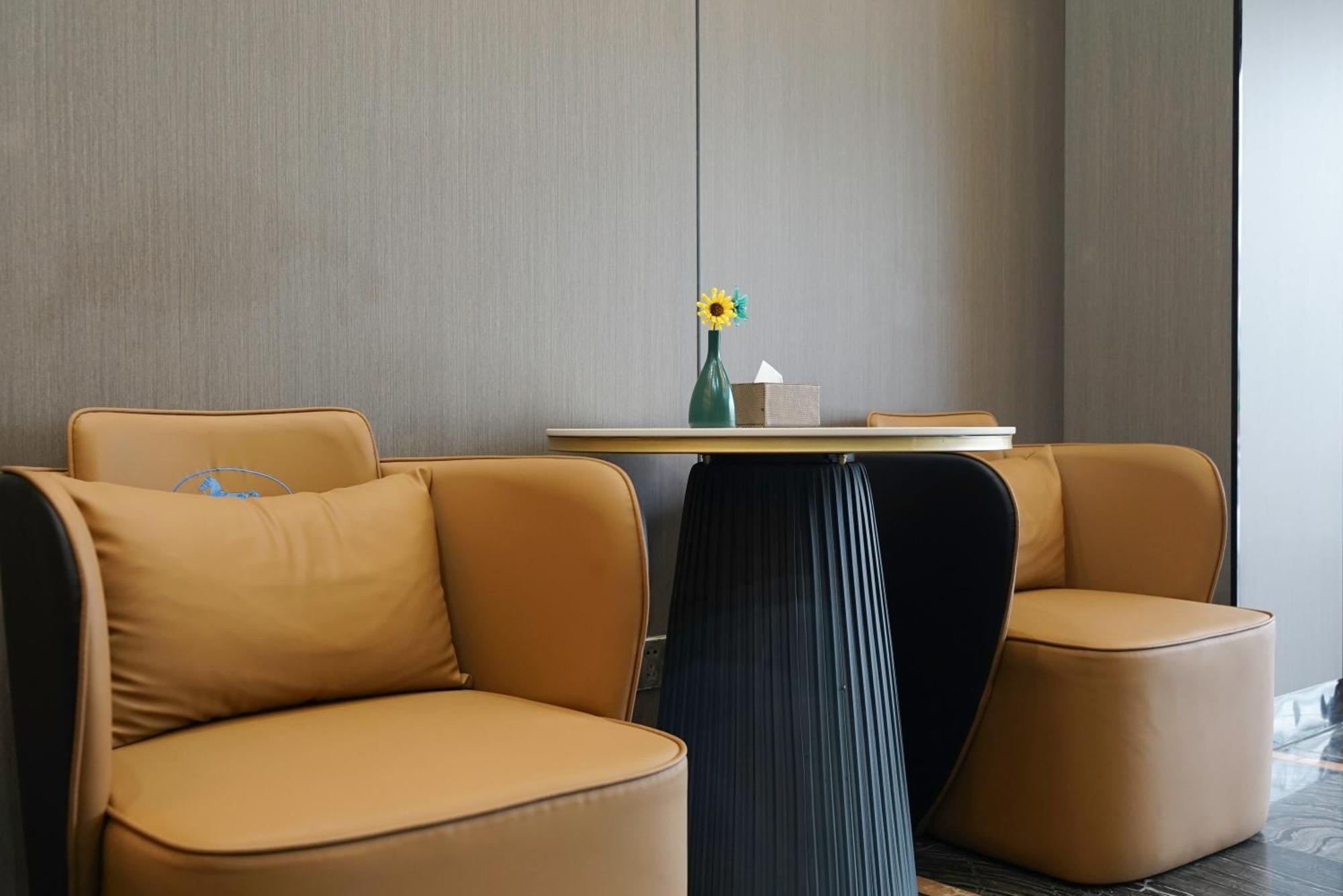 Paco Hotel Tianhe Coach Terminal Metro Satation Guangzhou-Free Shuttle Bus For Canton Fair Exterior foto